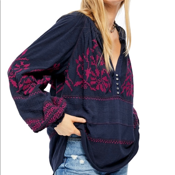 Free People NWT Persuasion Boho Embroidered Top - Picture 3 of 3